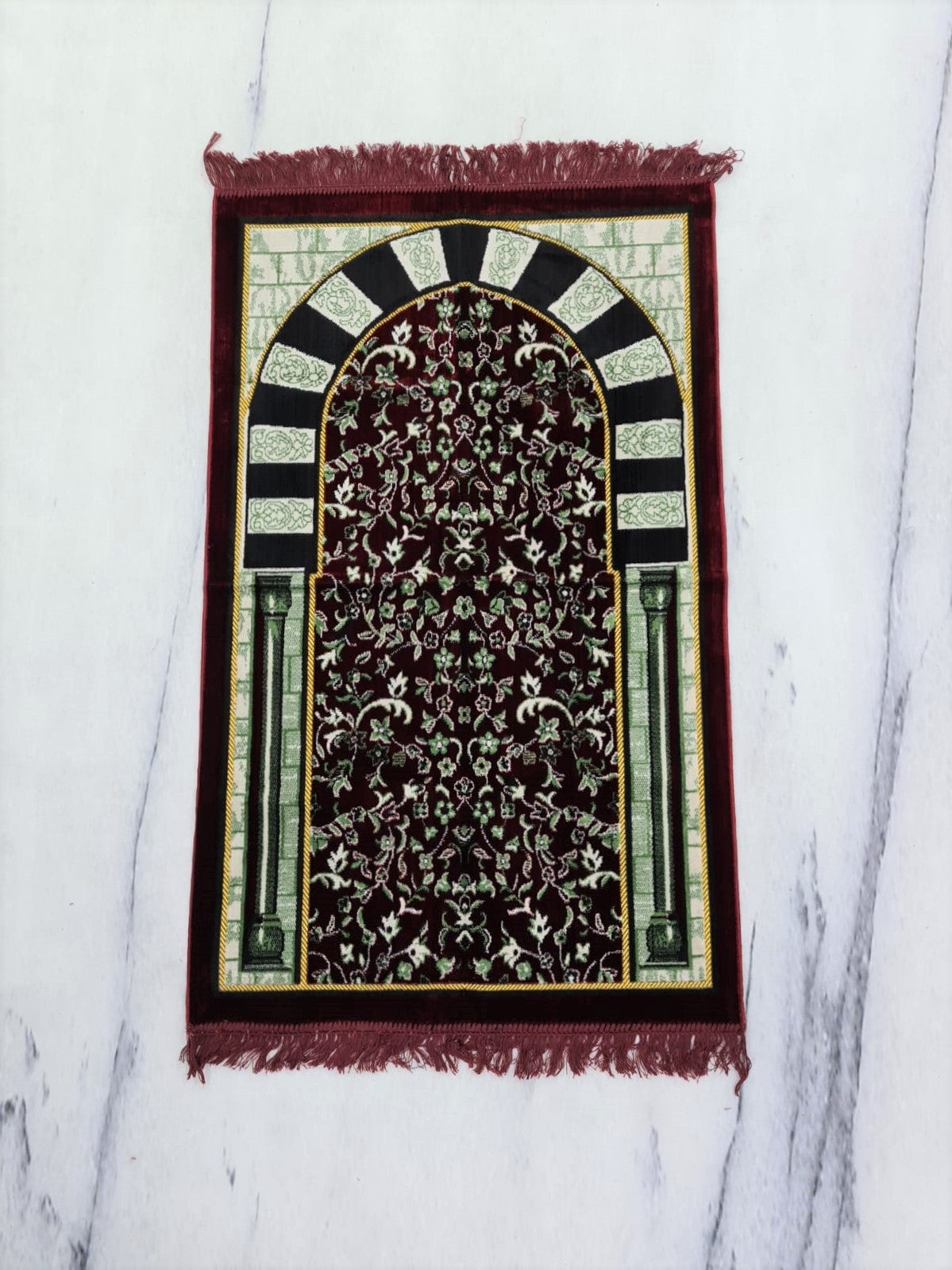 Mihrab Rawdah Prayer Mat | Sejadah - Muslim Lifestyle Marketplace | esouq.co